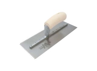Marshalltown V Notch Trowel Curved Wood Handle 7/32x5/32in M701S